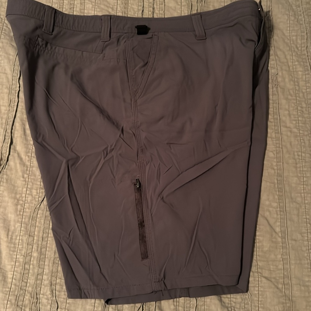 Wrangler men’s shorts size 46 waist